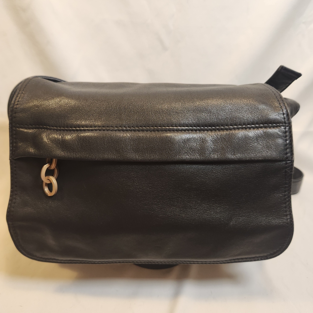 Americana By Sharif Black Leather Shoulder/Crossbody Bag